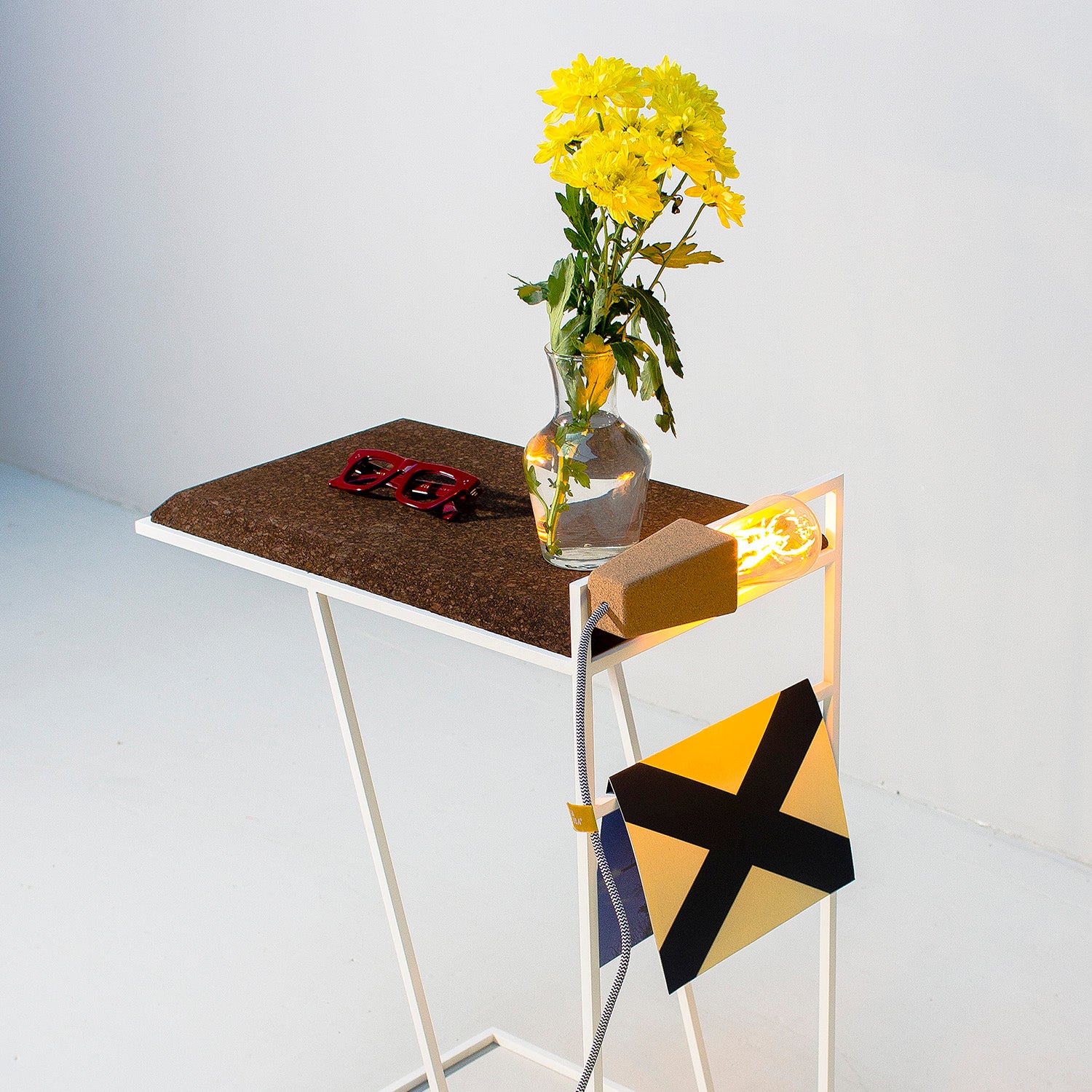 Luminária de mesa/parede Magneto